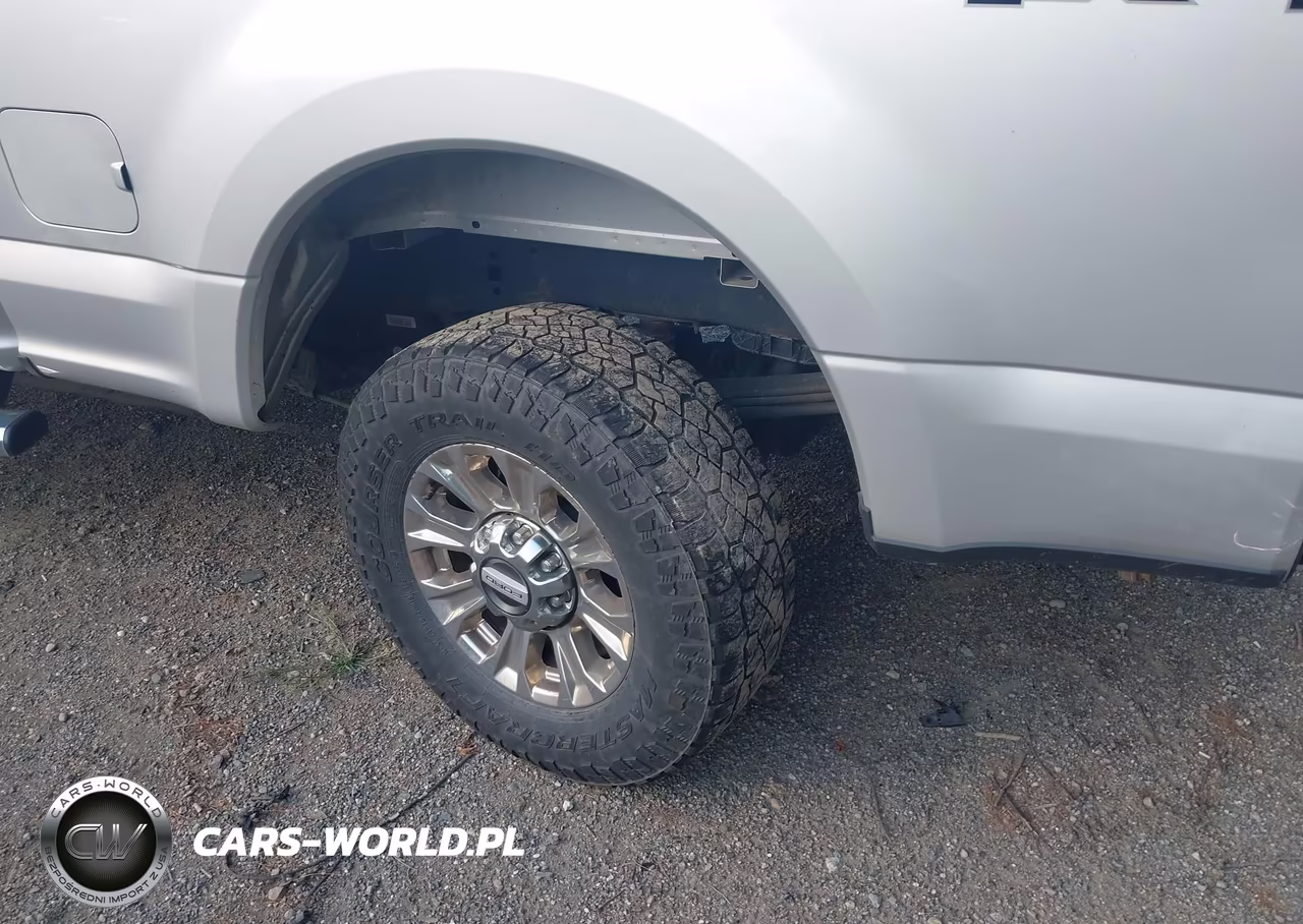 2017 Ford F-250 Lariat VIN:1FT7W2B69HEC61135 - 17