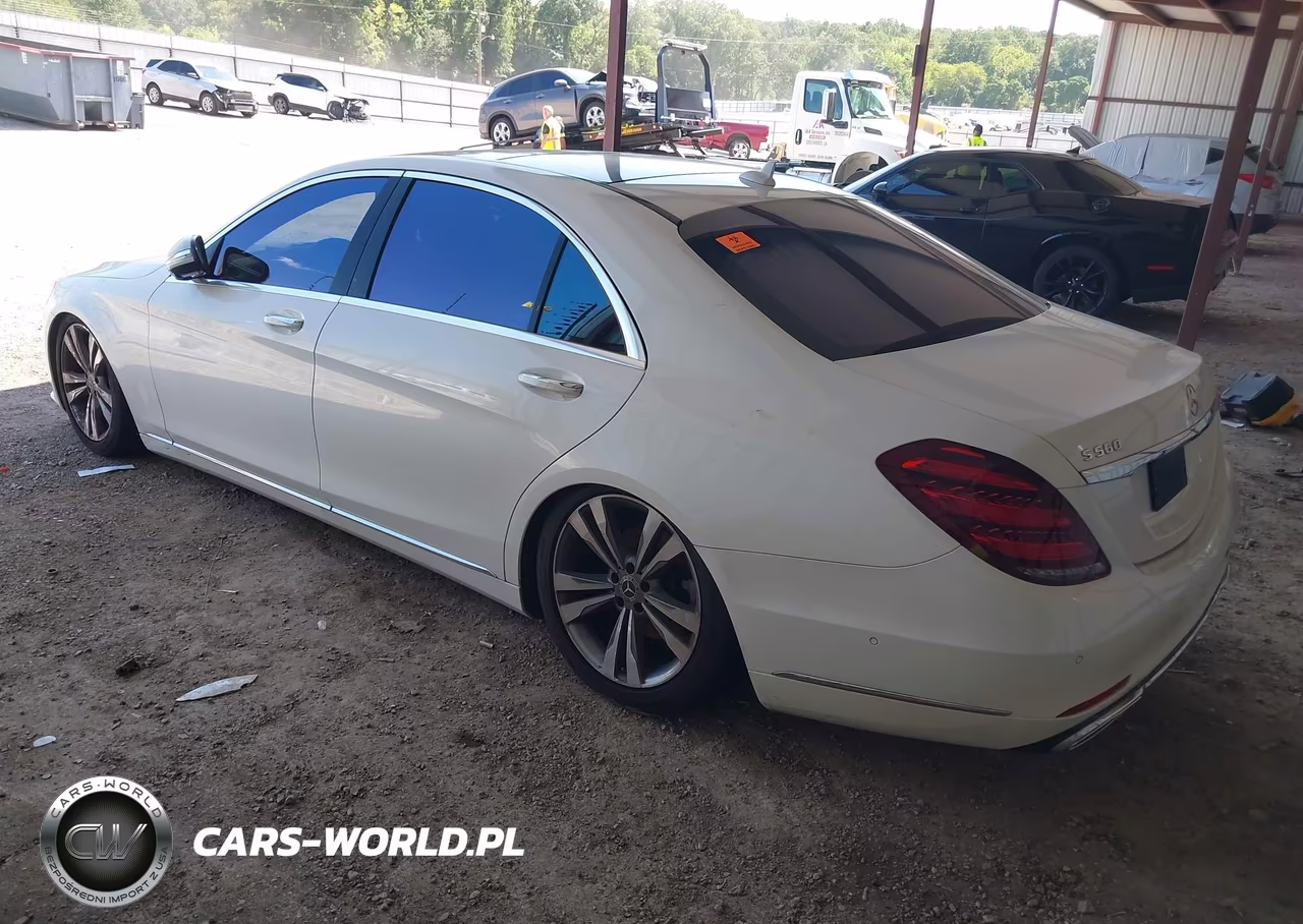 2020 Mercedes-Benz S 560 VIN:W1KUG8DB3LA570635 - 3
