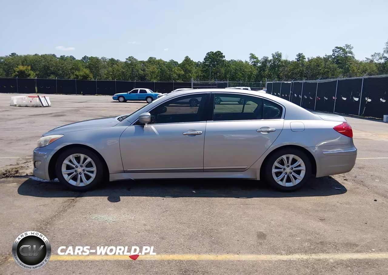 2012 Hyundai Genesis 3.8 VIN:KMHGC4DD9CU158114 - 14