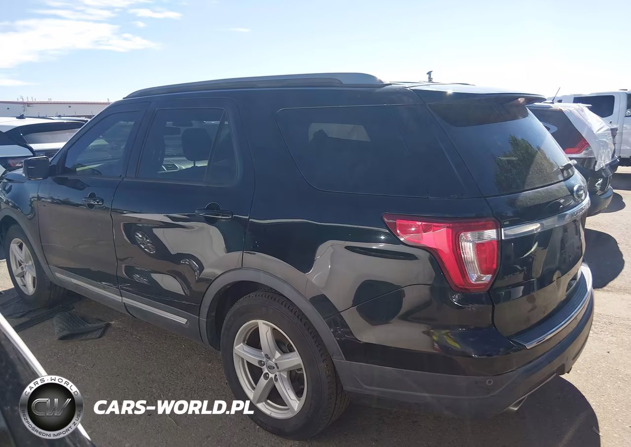 2018 Ford Explorer Xlt VIN:1FM5K7D81JGA66098 - 14