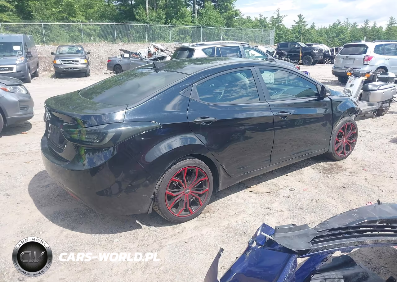 2013 Hyundai Elantra Gls VIN:5NPDH4AEXDH160195 - 4