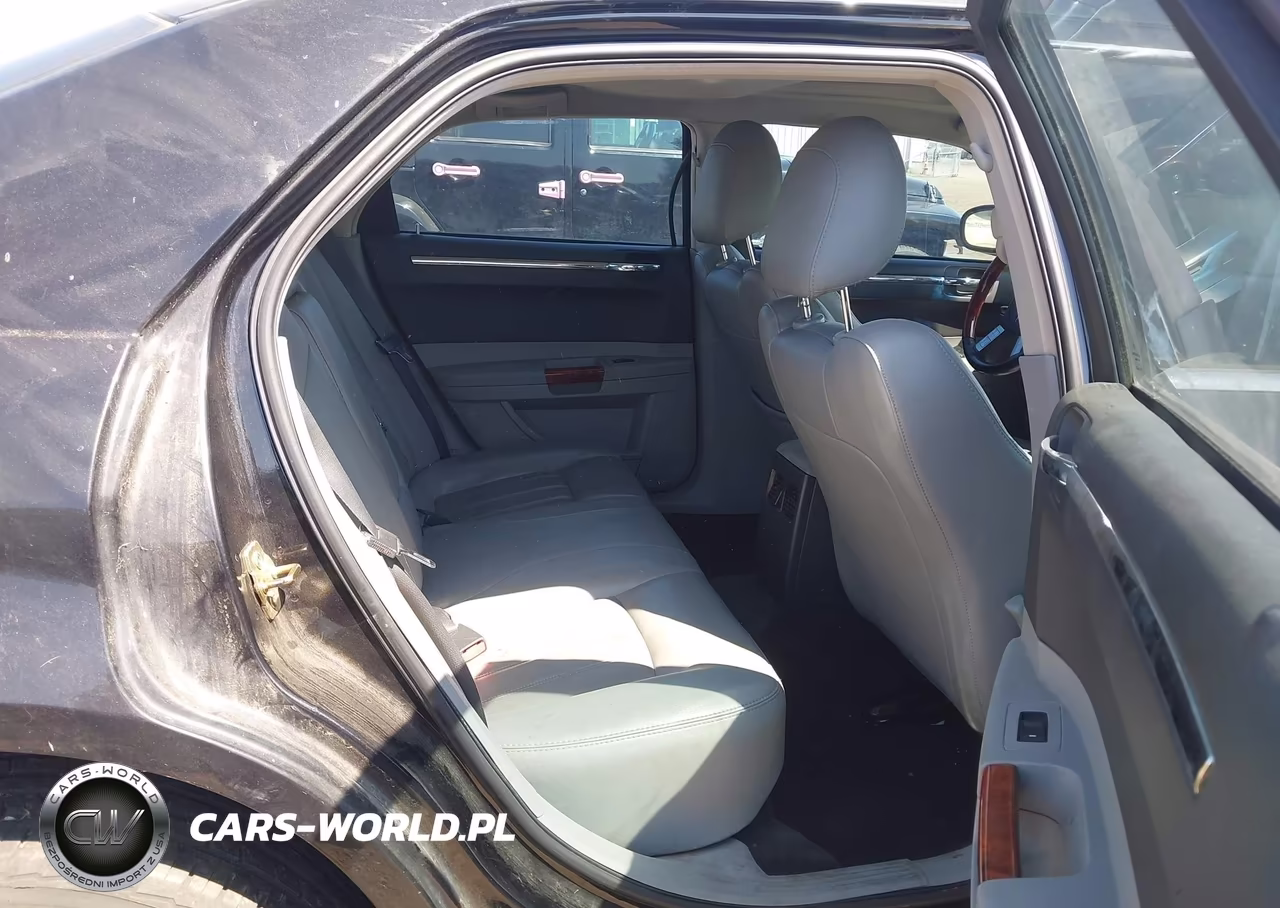 2006 Chrysler 300C VIN:2C3KK63H96H424910 - 8
