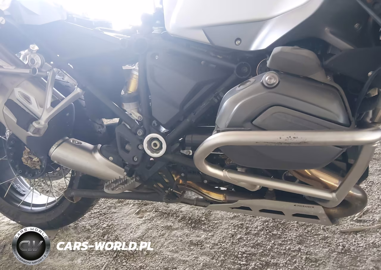 2016 BMW R1200 Gs Adventure VIN:WB10A1200GZ664978 - 8