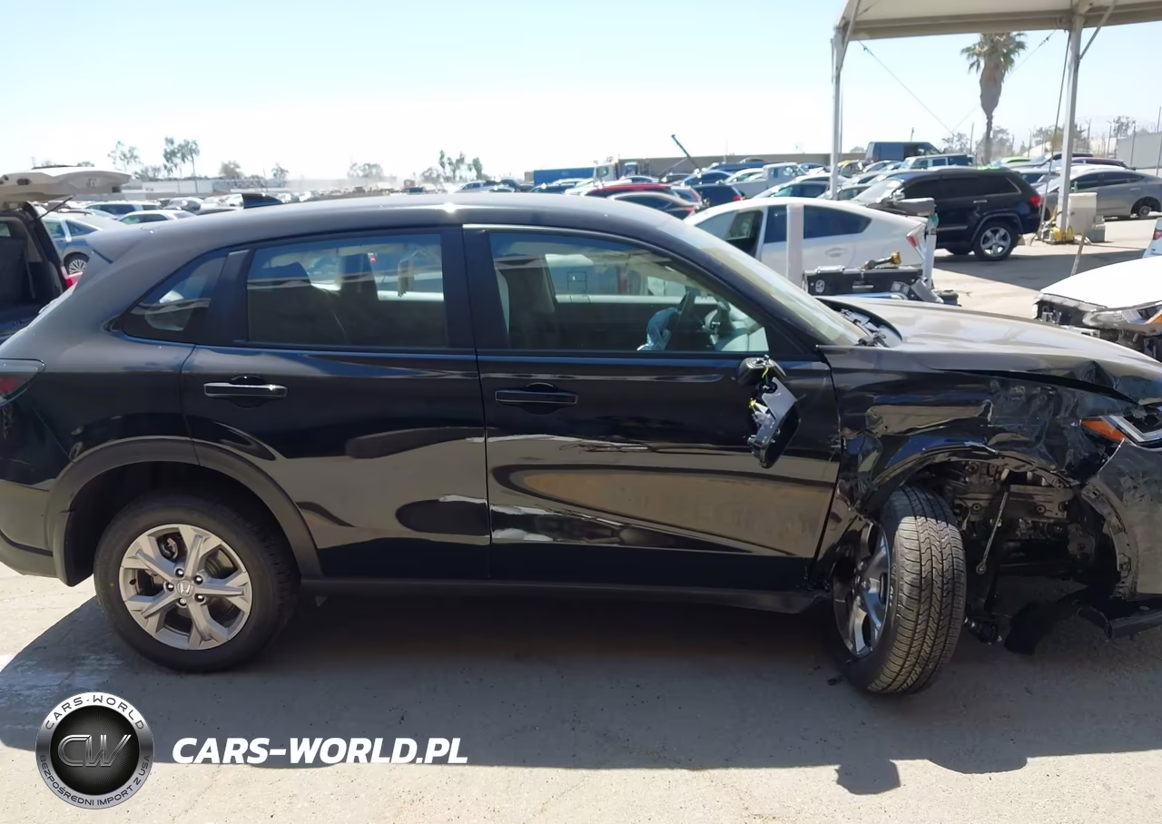 2025 Honda Hr-V Awd Lx VIN:3CZRZ2H31SM746068 - 13