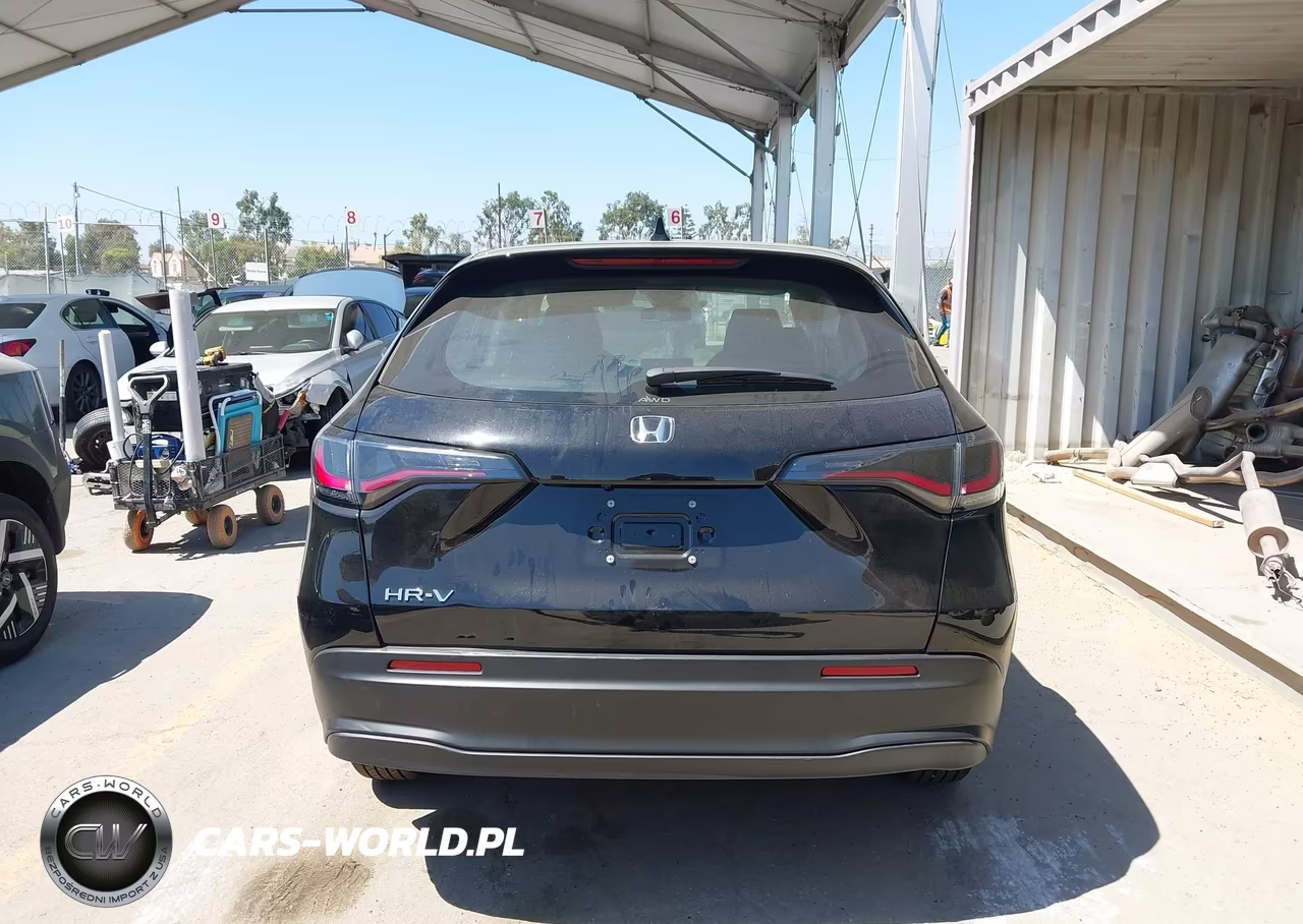 2025 Honda Hr-V Awd Lx VIN:3CZRZ2H31SM746068 - 16
