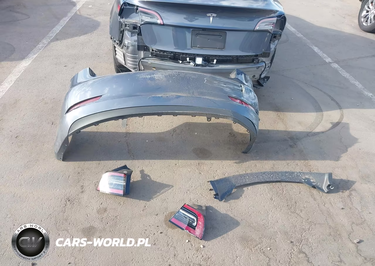 2023 Tesla Model 3 Rear-Wheel Drive VIN:5YJ3E1EAXPF412153 - 12