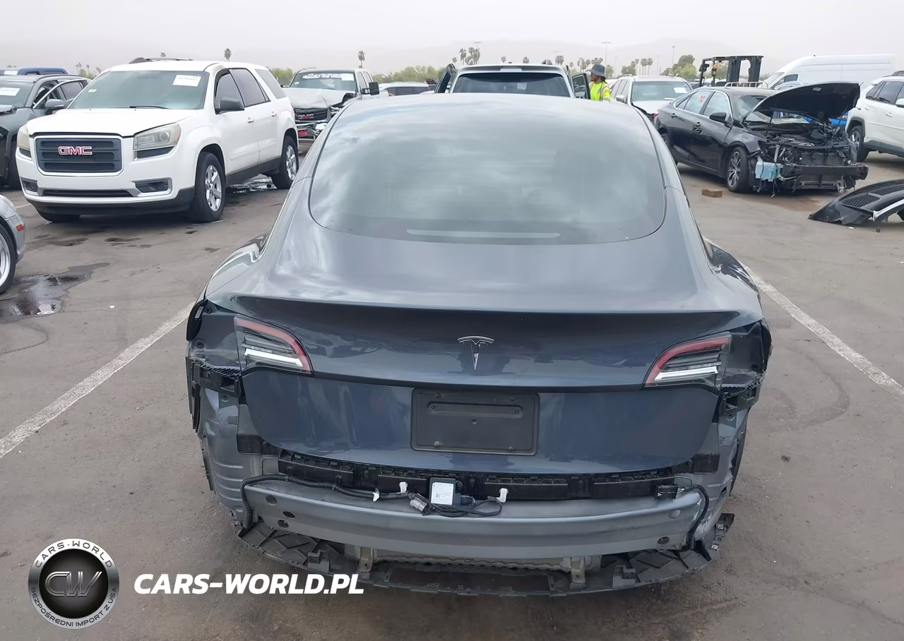 2023 Tesla Model 3 Rear-Wheel Drive VIN:5YJ3E1EAXPF412153 - 17