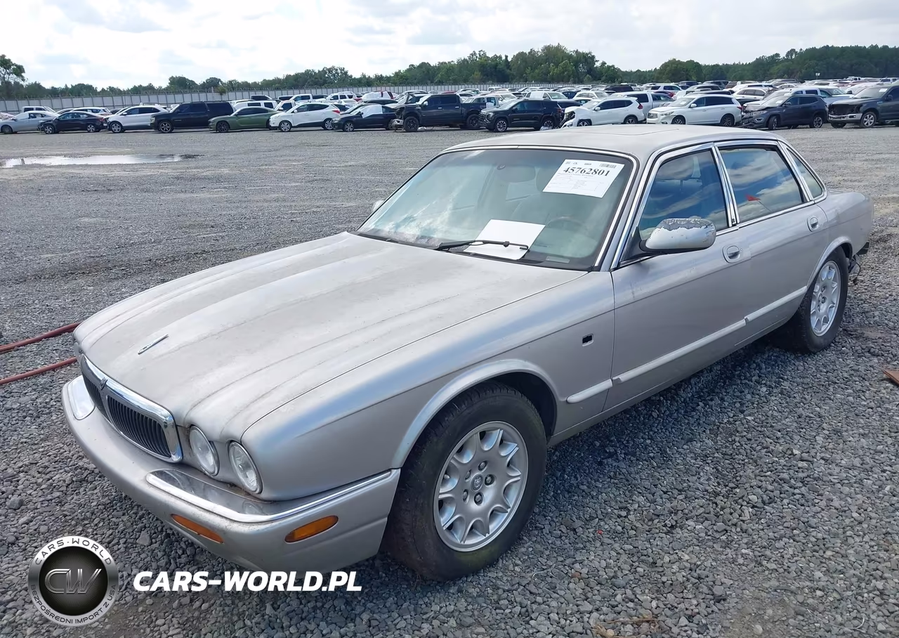 2000 Jaguar Xj8 VIN:SAJDA14C7YLF20106 - 2