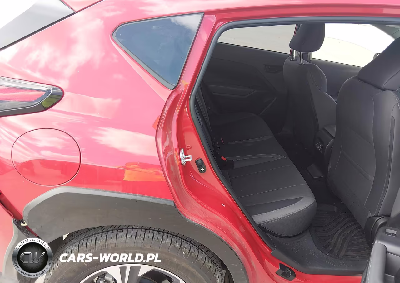 2025 Subaru Crosstrek Premium VIN:JF2GUHDC8S8212589 - 8