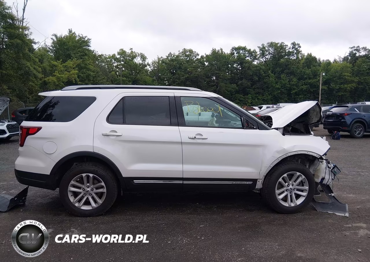 2019 Ford Explorer Xlt VIN:1FM5K8D87KGA85035 - 13