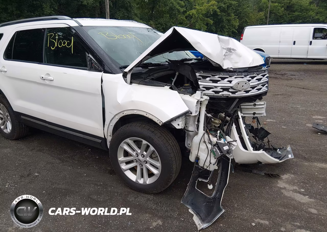 2019 Ford Explorer Xlt VIN:1FM5K8D87KGA85035 - 6