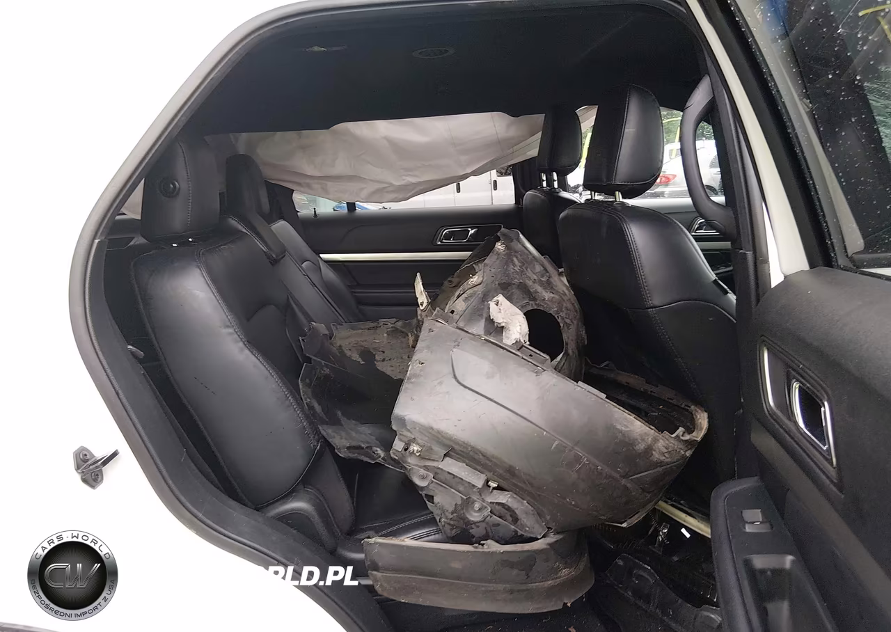 2019 Ford Explorer Xlt VIN:1FM5K8D87KGA85035 - 8