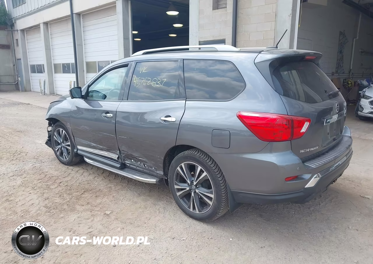 2017 Nissan Pathfinder Platinum VIN:5N1DR2MM3HC622534 - 3
