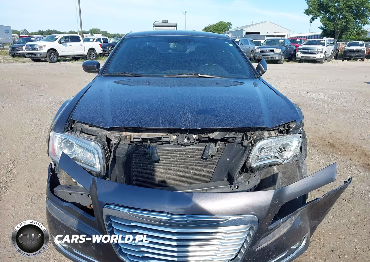 2013 Chrysler 300 Motown VIN:2C3CCARG2DH543284 - 13