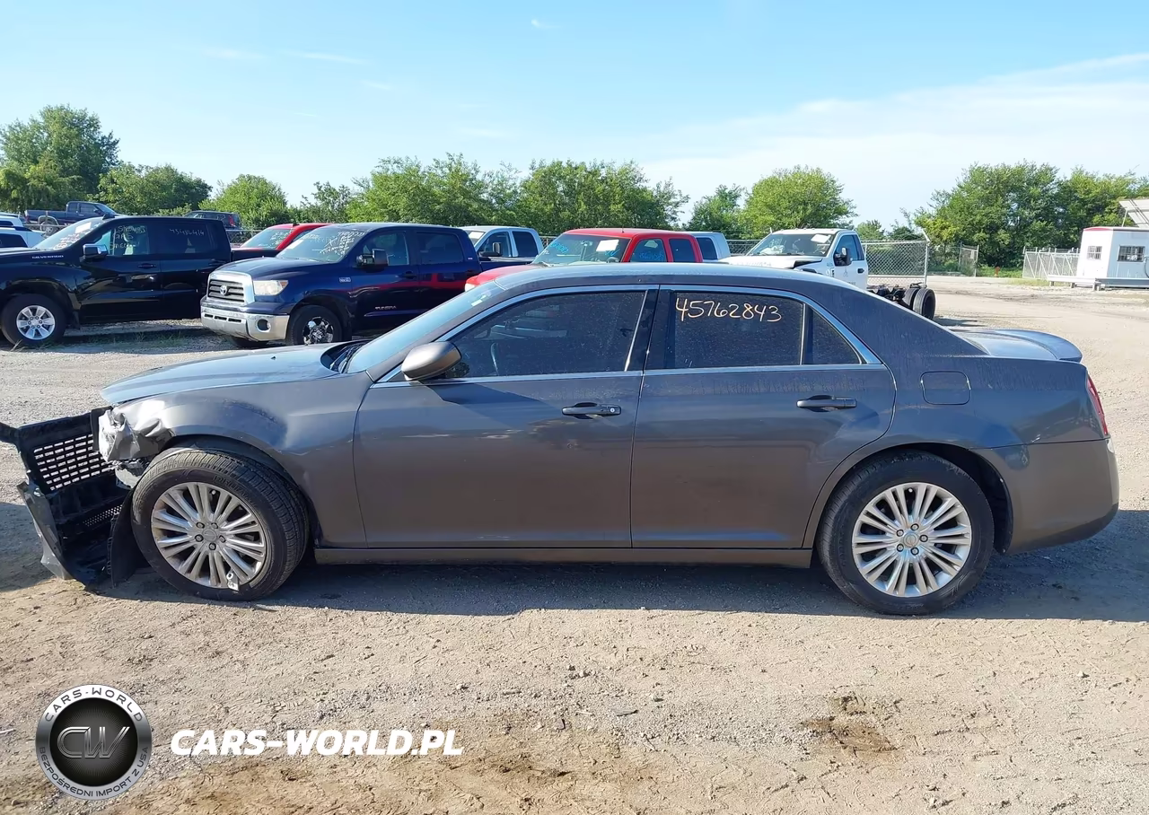 2013 Chrysler 300 Motown VIN:2C3CCARG2DH543284 - 15