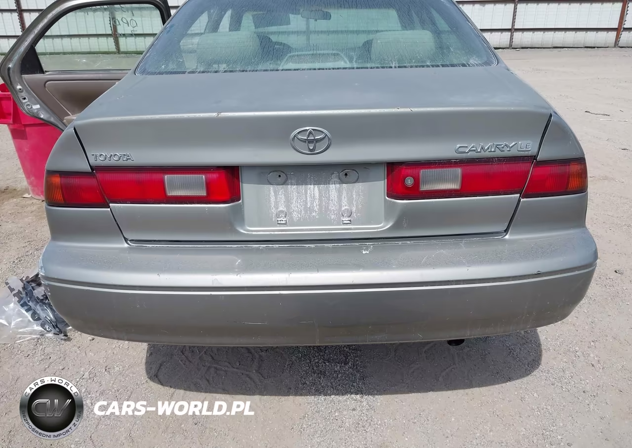 1998 Toyota Camry Le VIN:JT2BG22K8W0120211 - 16