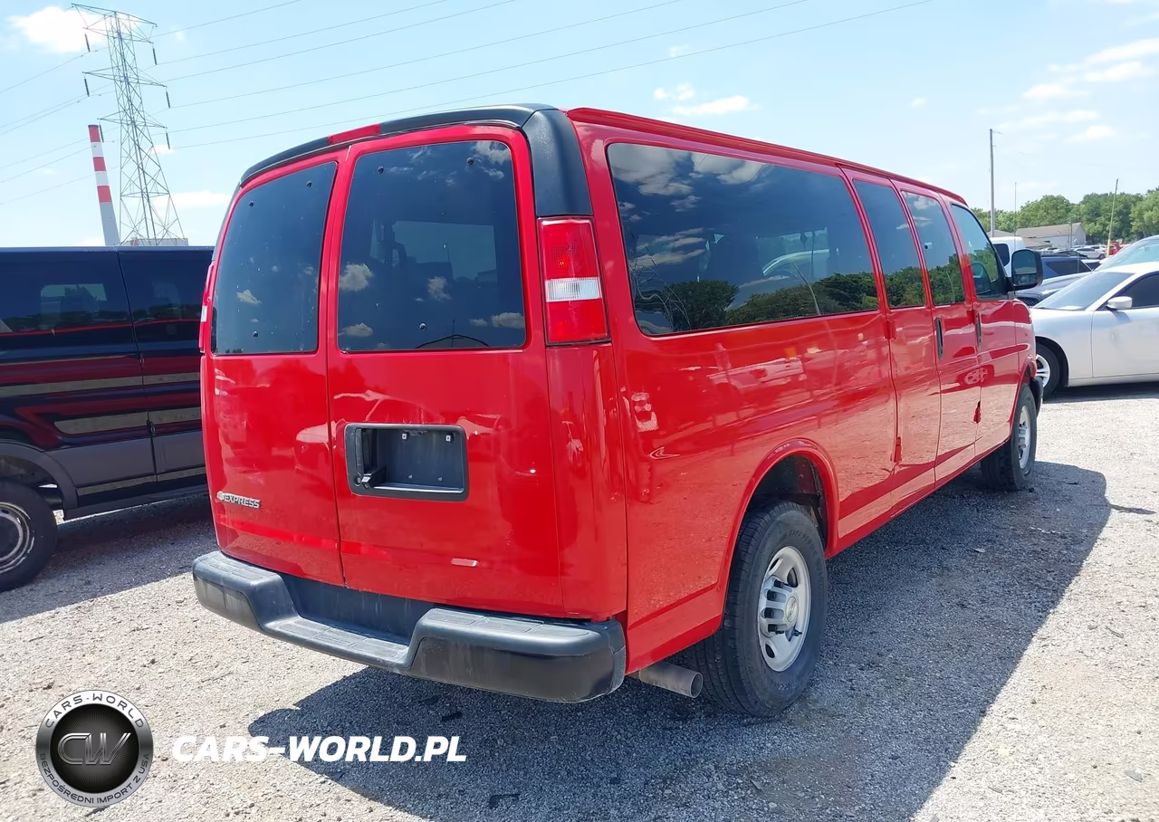 2021 Chevrolet Express Passenger Rwd 3500 Extended Wheelbase Ls VIN:1GAZGNFP5M1152417 - 4
