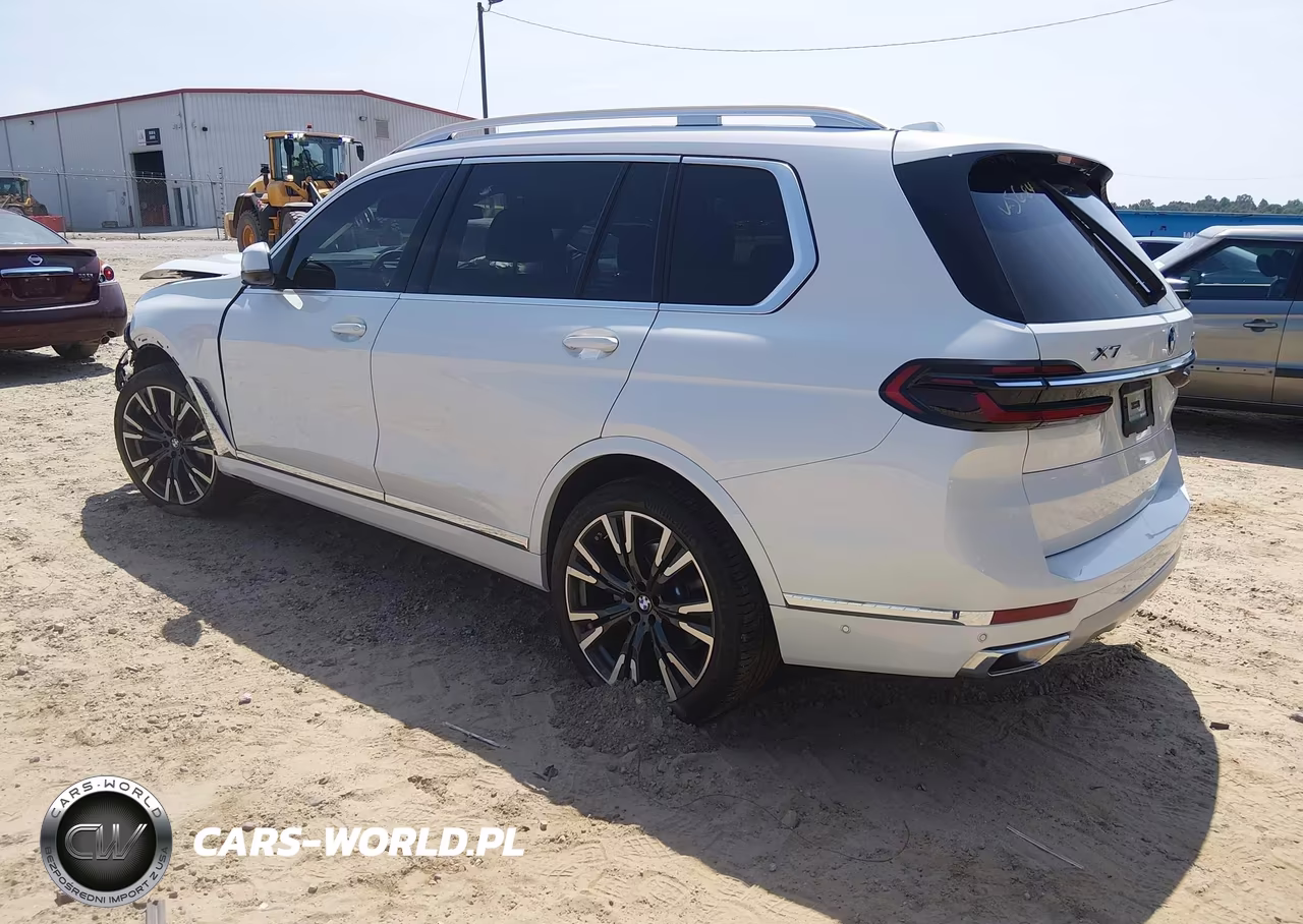 2024 BMW X7 xDrive40I VIN:5UX23EM08R9W15684 - 3