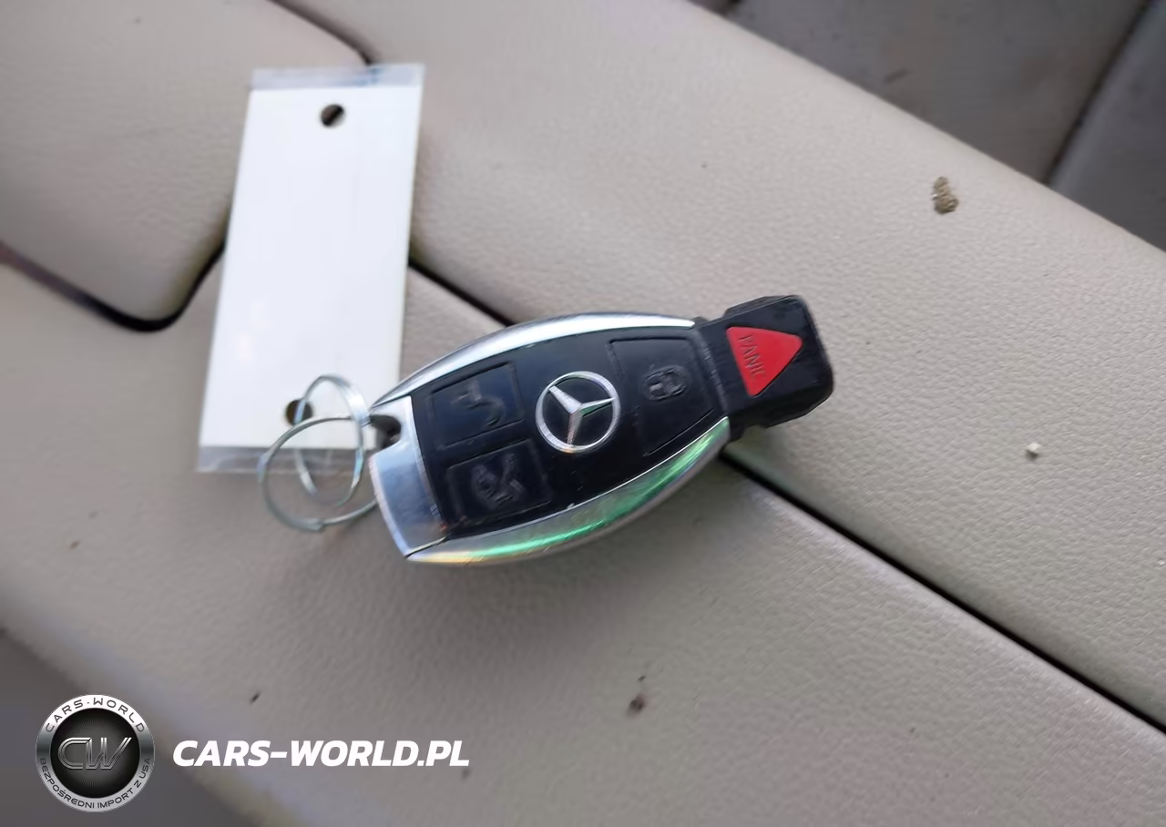 2010 Mercedes-Benz E 350 4Matic VIN:WDDHF8HB4AA123906 - 11