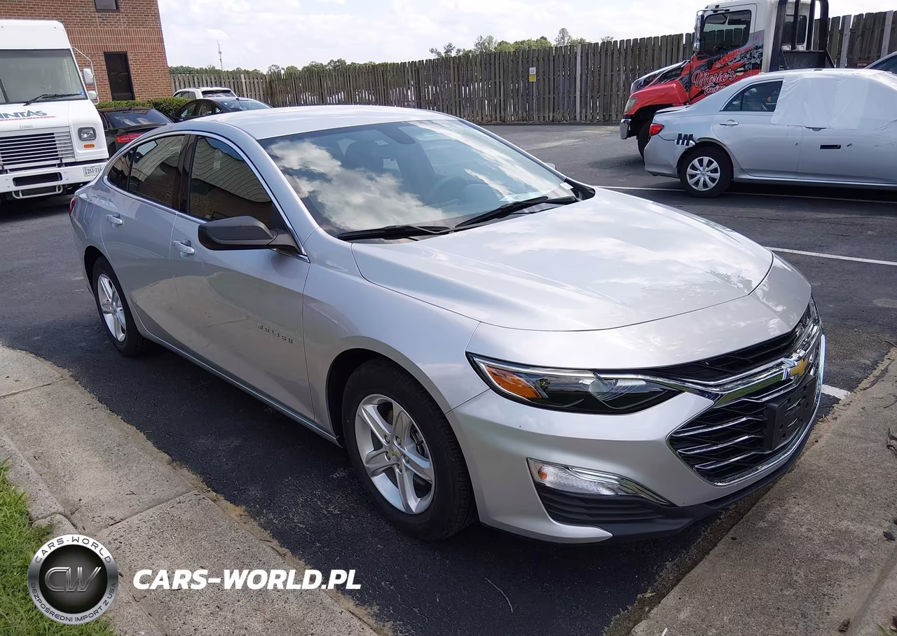 2020 Chevrolet Malibu Fwd 1Fl – zdjęcie 1 z 18