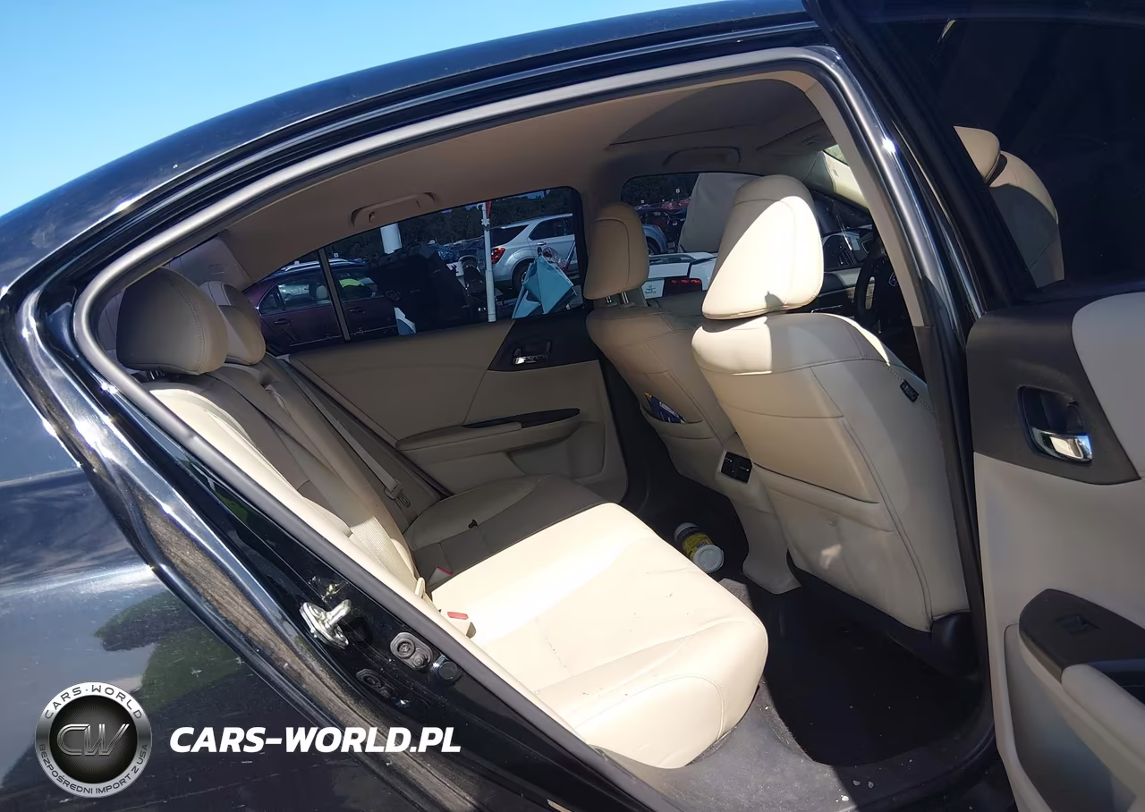 2017 Honda Accord Ex-L V6 VIN:1HGCR3F01HA025704 - 8