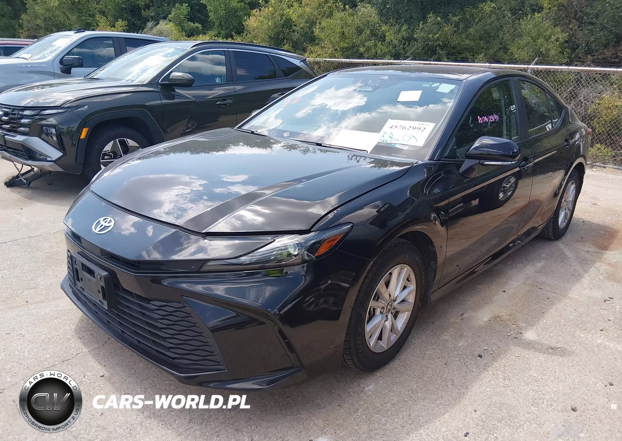 2025 Toyota Camry Le VIN:4T1DAACK4SU600366 - 2