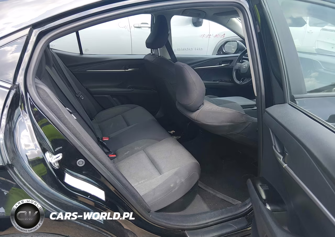 2025 Toyota Camry Le VIN:4T1DAACK4SU600366 - 8