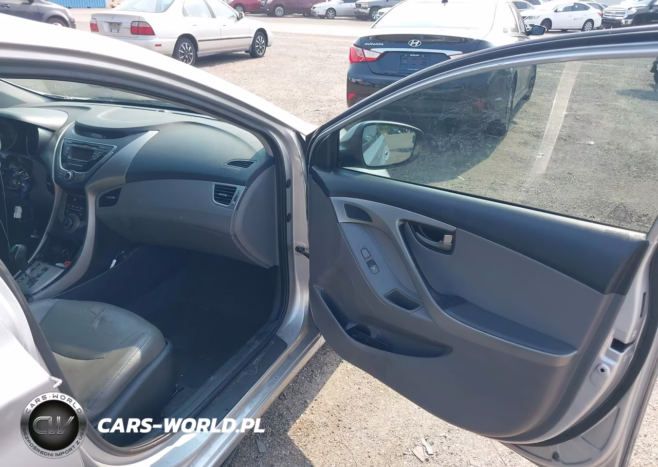 2013 Hyundai Elantra Limited VIN:5NPDH4AE1DH203984 - 5