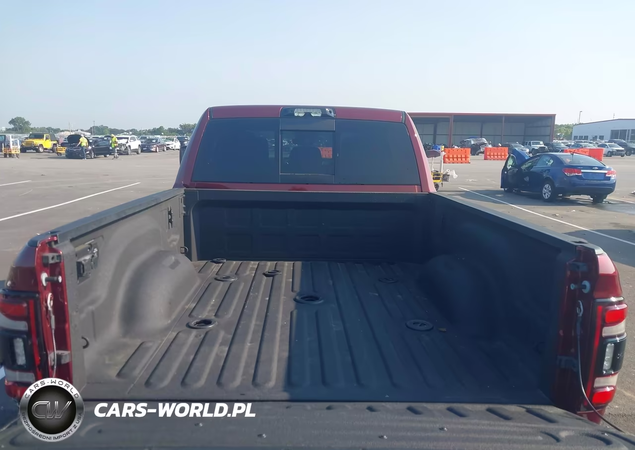 2023 Ram 2500 Limited 4X4 6'4 Box VIN:3C6UR5TL0PG646825 - 17