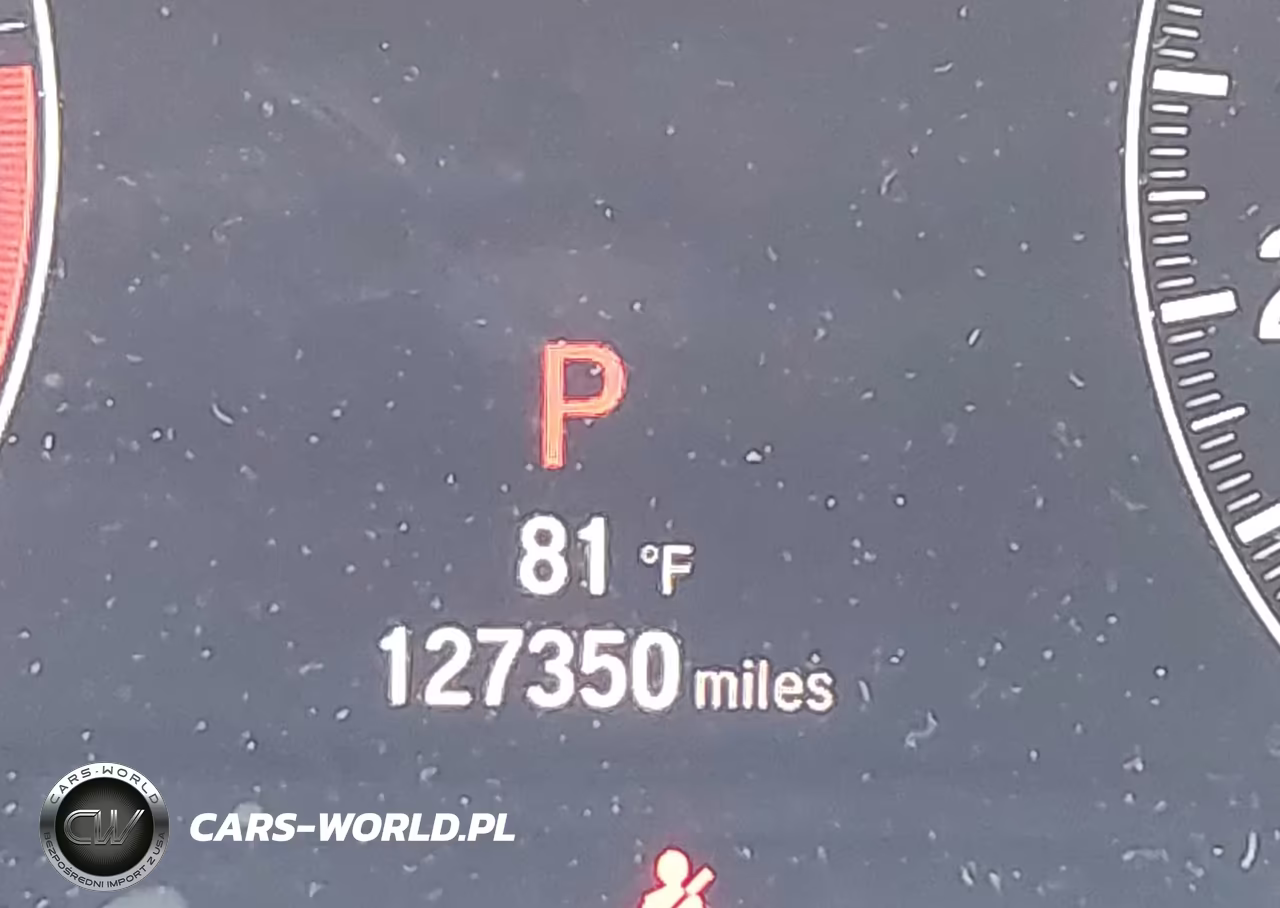 2018 Honda Accord Sport VIN:1HGCV1F35JA015385 - 15