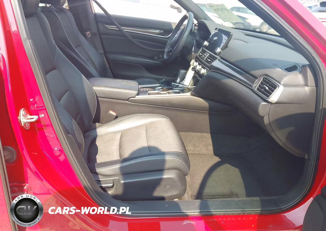 2018 Honda Accord Sport VIN:1HGCV1F35JA015385 - 5