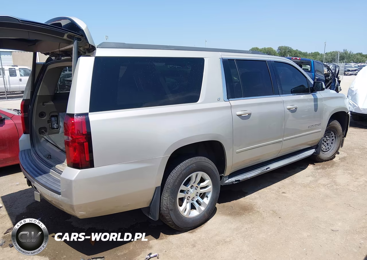 2015 Chevrolet Suburban Lt VIN:1GNSKJKC0FR559947 - 4