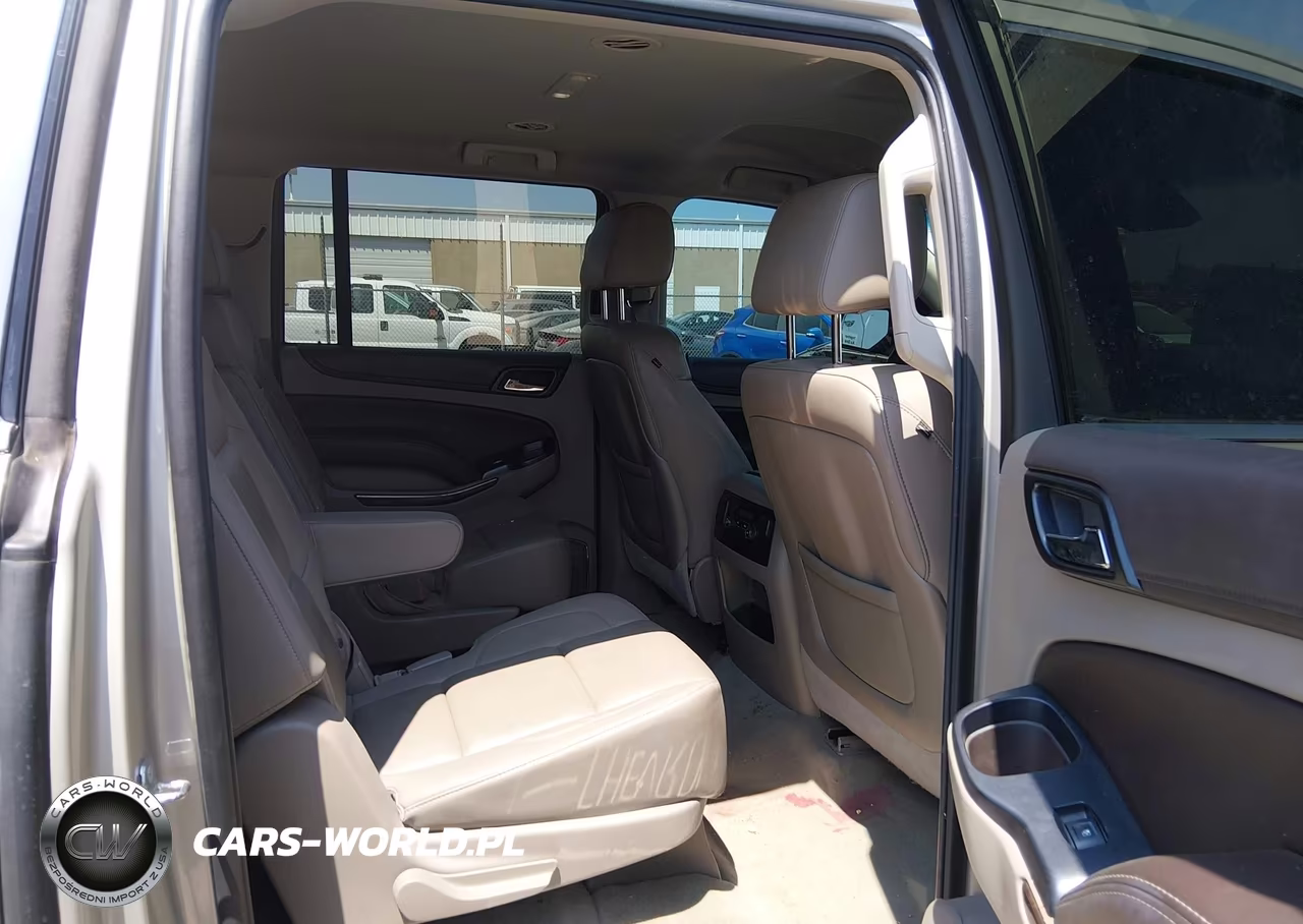 2015 Chevrolet Suburban Lt VIN:1GNSKJKC0FR559947 - 8