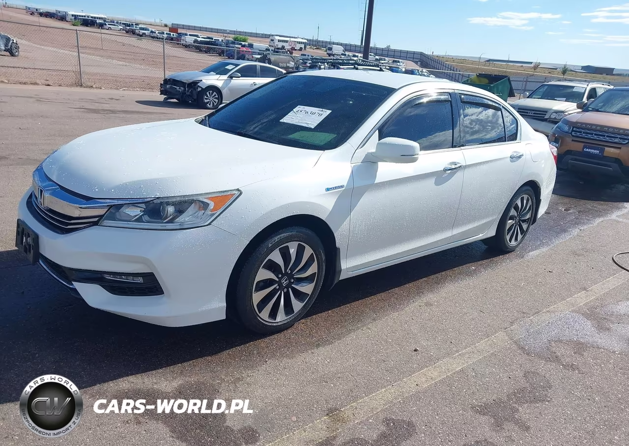 2017 Honda Accord Hybrid VIN:JHMCR6F32HC016135 - 2
