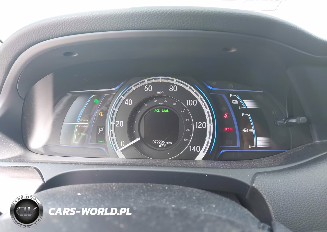 2017 Honda Accord Hybrid VIN:JHMCR6F32HC016135 - 7