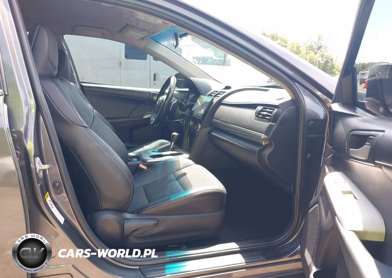 2014 Toyota Camry Se VIN:4T1BF1FK8EU345858 - 5