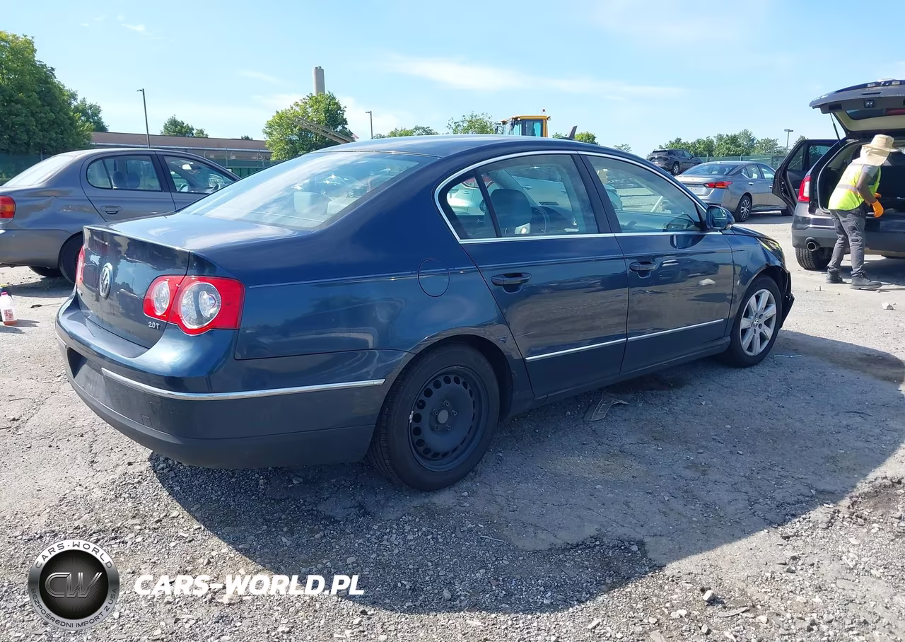 2008 Volkswagen Passat Turbo VIN:WVWJK73C78P067775 - 4