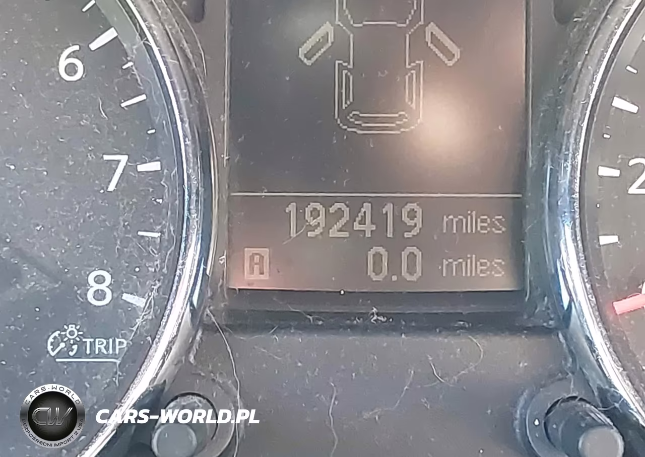 2015 Nissan Rogue Select S VIN:JN8AS5MT1FW158342 - 15