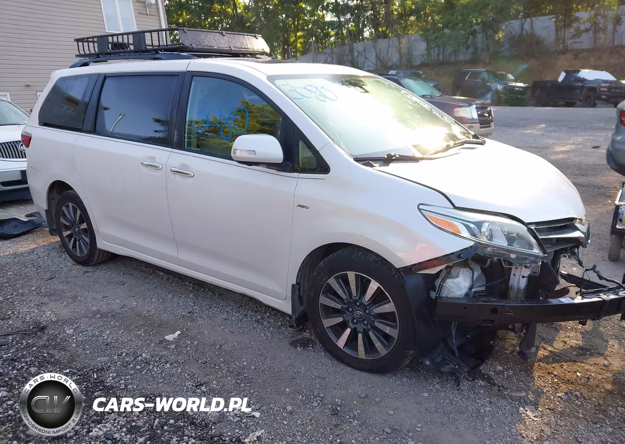 2019 Toyota Sienna Limited Premium 7 Passenger