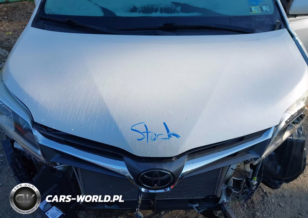 2019 Toyota Sienna Limited Premium 7 Passenger VIN:5TDDZ3DC3KS218530 - 10