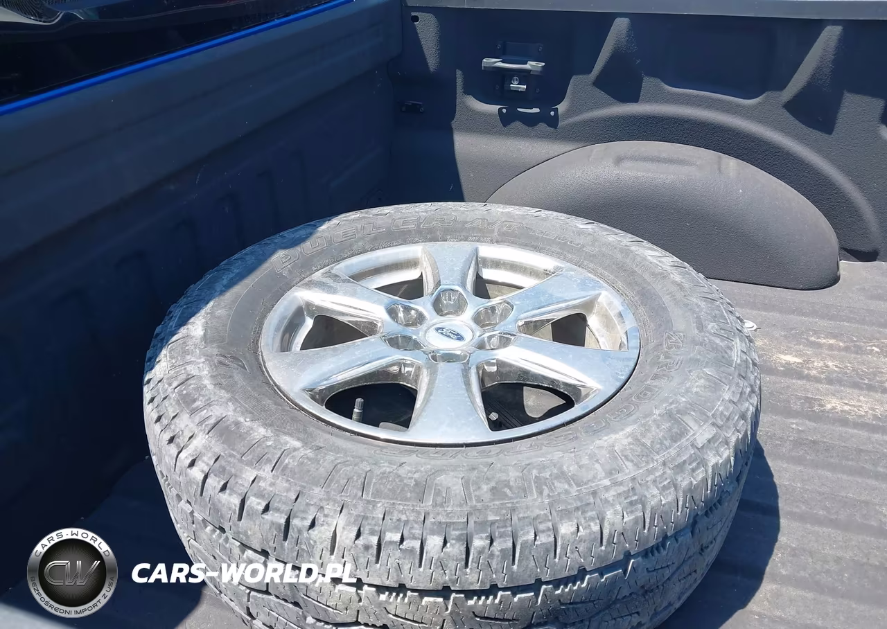 2020 Ford F-150 Xlt VIN:1FTEW1E49LKD08556 - 12