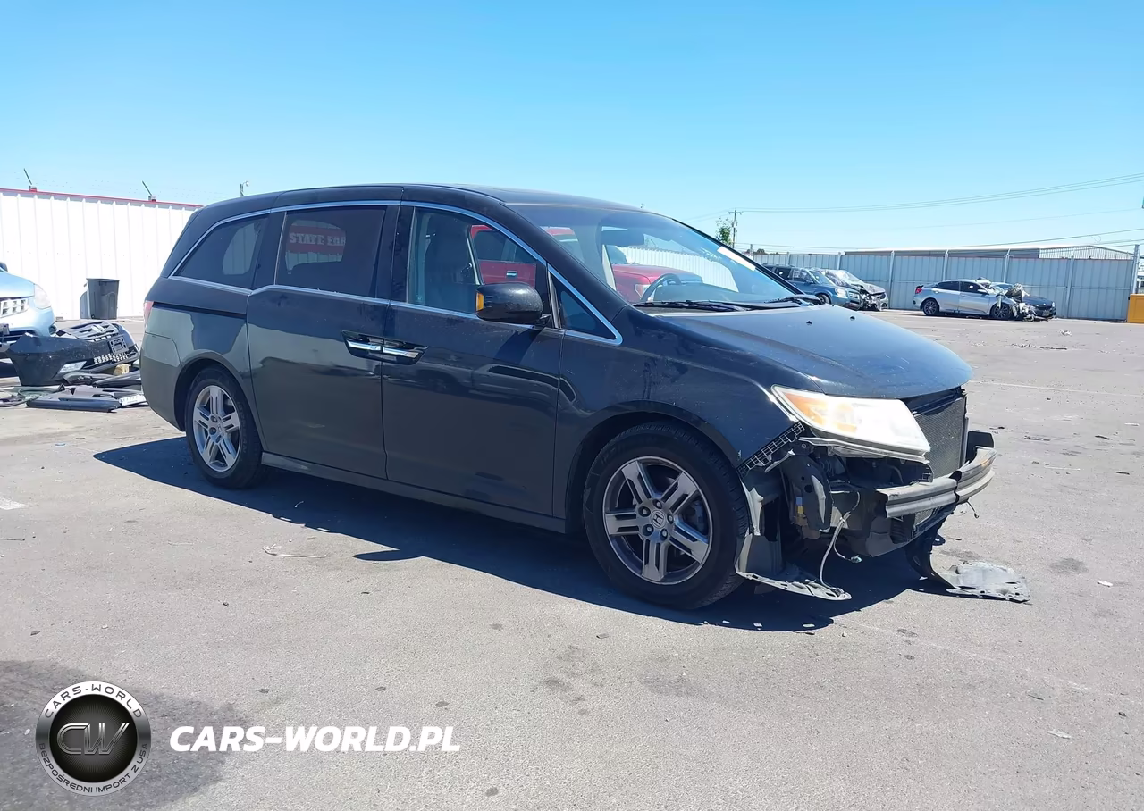 2011 Honda Odyssey Touring-Touring Elite