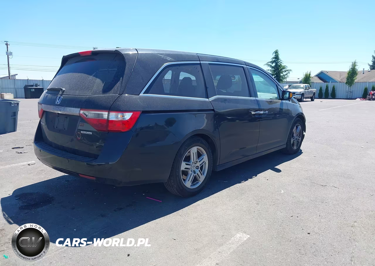 2011 Honda Odyssey Touring-Touring Elite VIN:5FNRL5H92BB062776 - 4