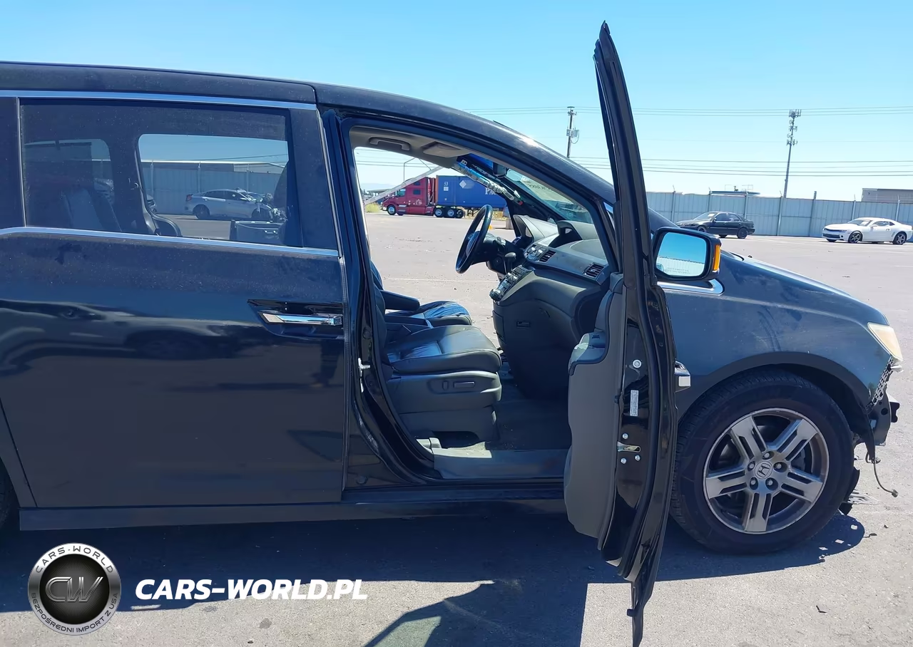 2011 Honda Odyssey Touring-Touring Elite VIN:5FNRL5H92BB062776 - 5