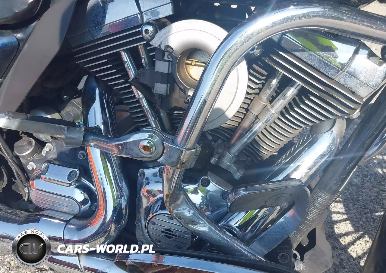 2012 Harley-Davidson Flhx Street Glide VIN:1HD1KBM15CB617057 - 8