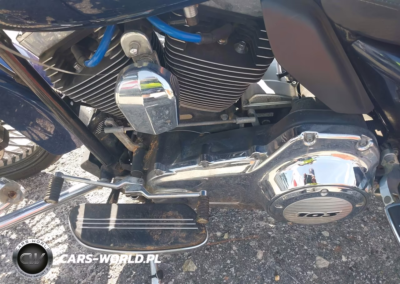 2012 Harley-Davidson Flhx Street Glide VIN:1HD1KBM15CB617057 - 9