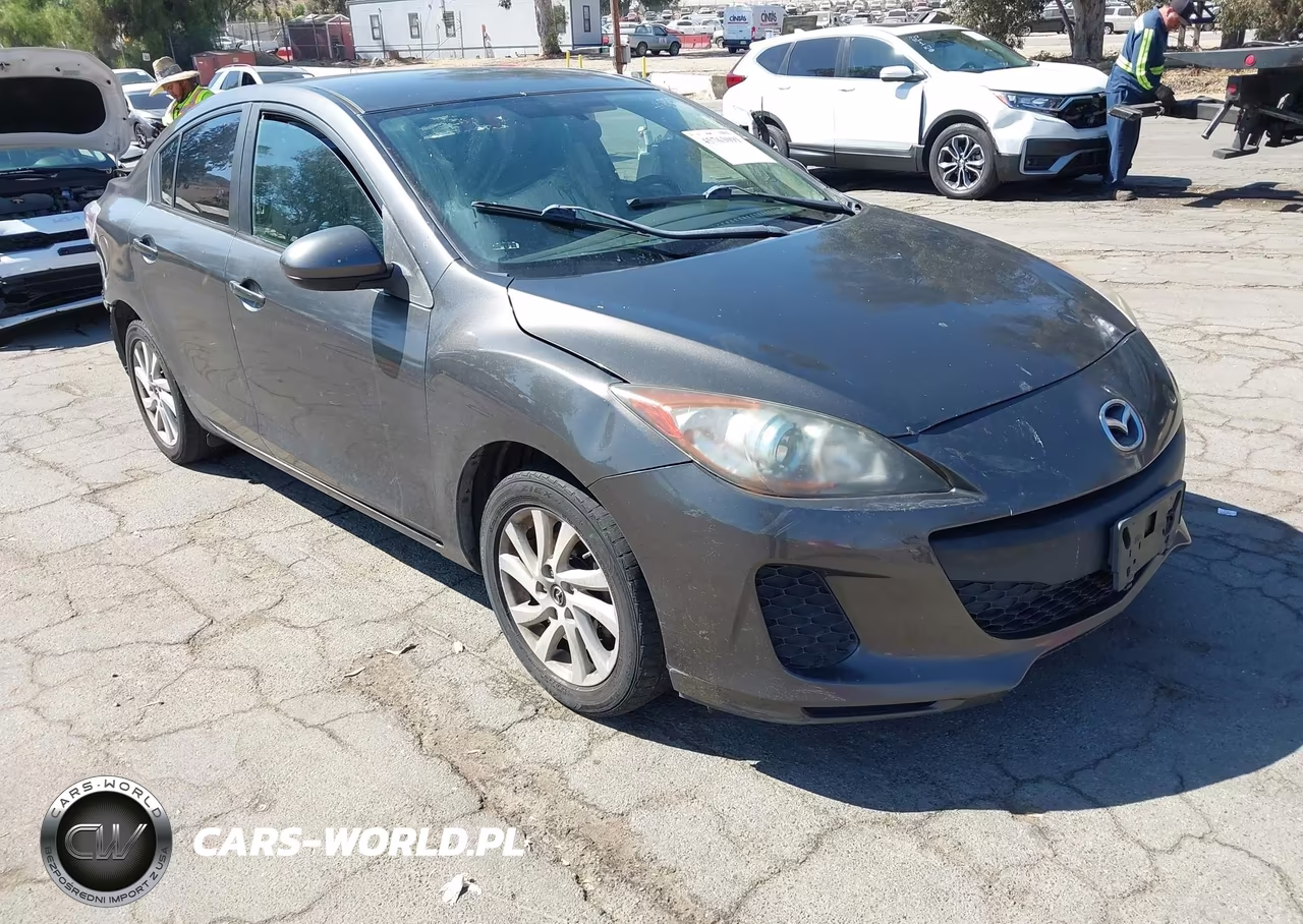 2013 Mazda Mazda3 I Touring