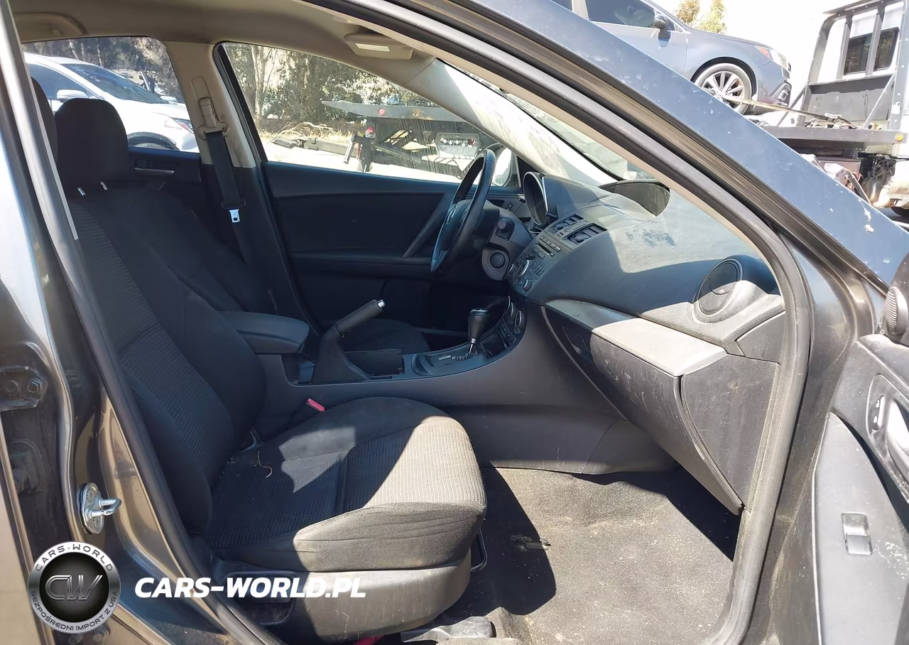 2013 Mazda Mazda3 I Touring VIN:JM1BL1V80D1705515 - 5