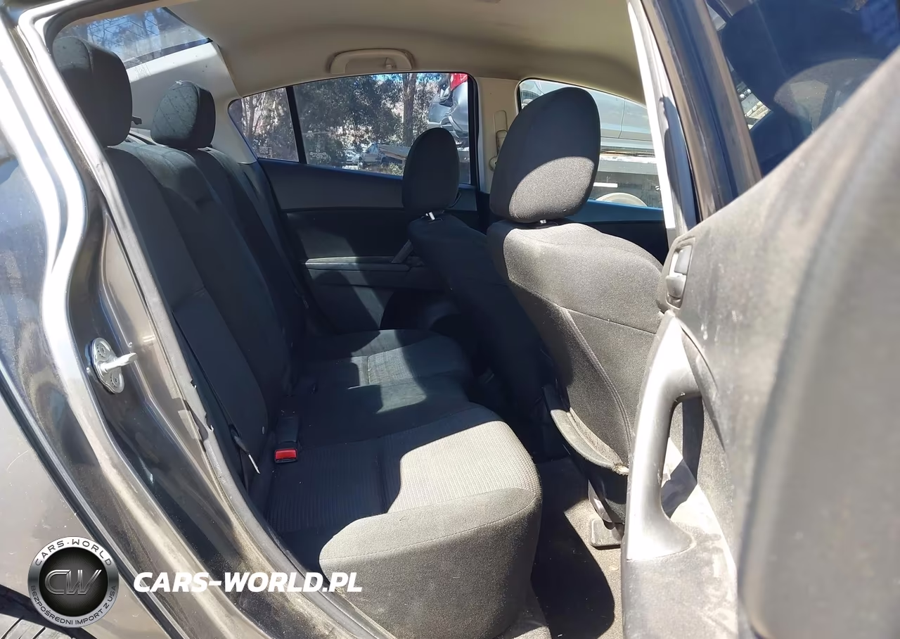 2013 Mazda Mazda3 I Touring VIN:JM1BL1V80D1705515 - 8