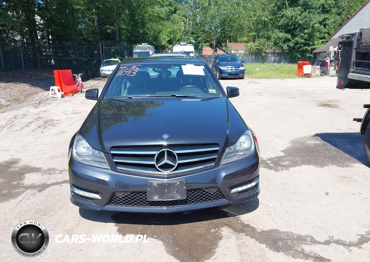 2014 Mercedes-Benz C 300 Sport 4Matic VIN:WDDGF8AB4ER308289 - 12